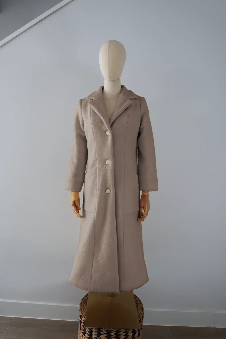 Abrigo Beige Lana Calefactable Mevak Abierto