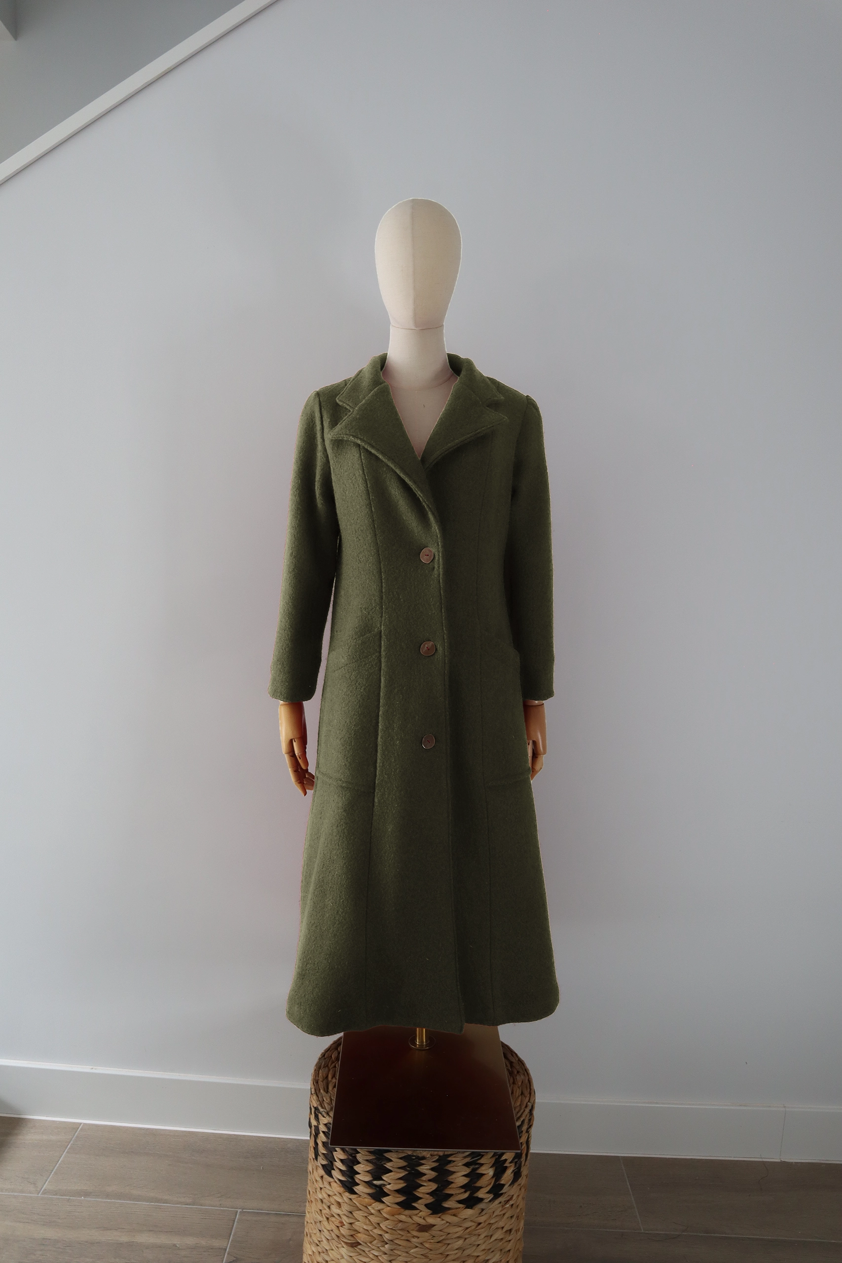 Abrigo Caqui Lana Calefactable Mevak Abierto