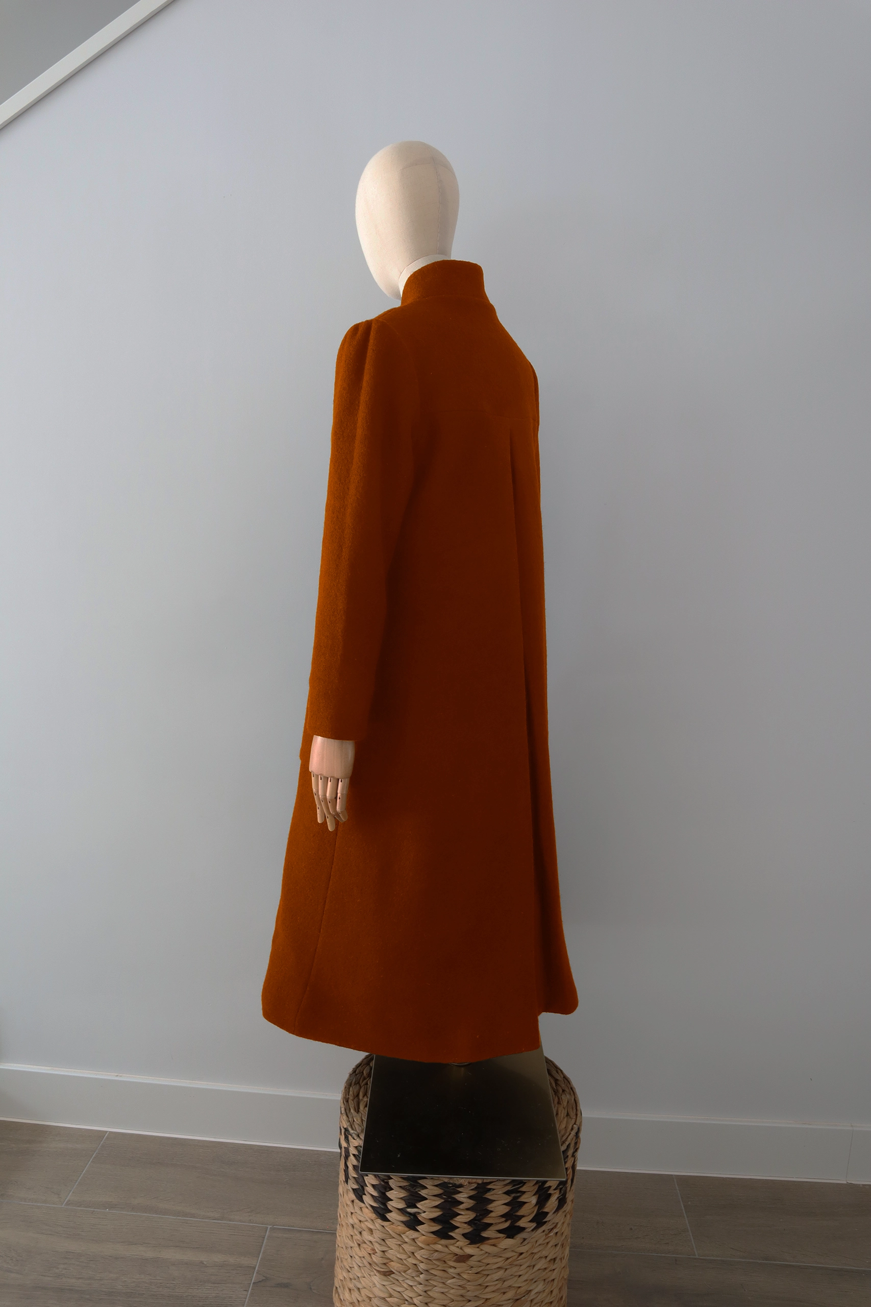 Abrigo Naranja Lana Calefactable Ramé Costado