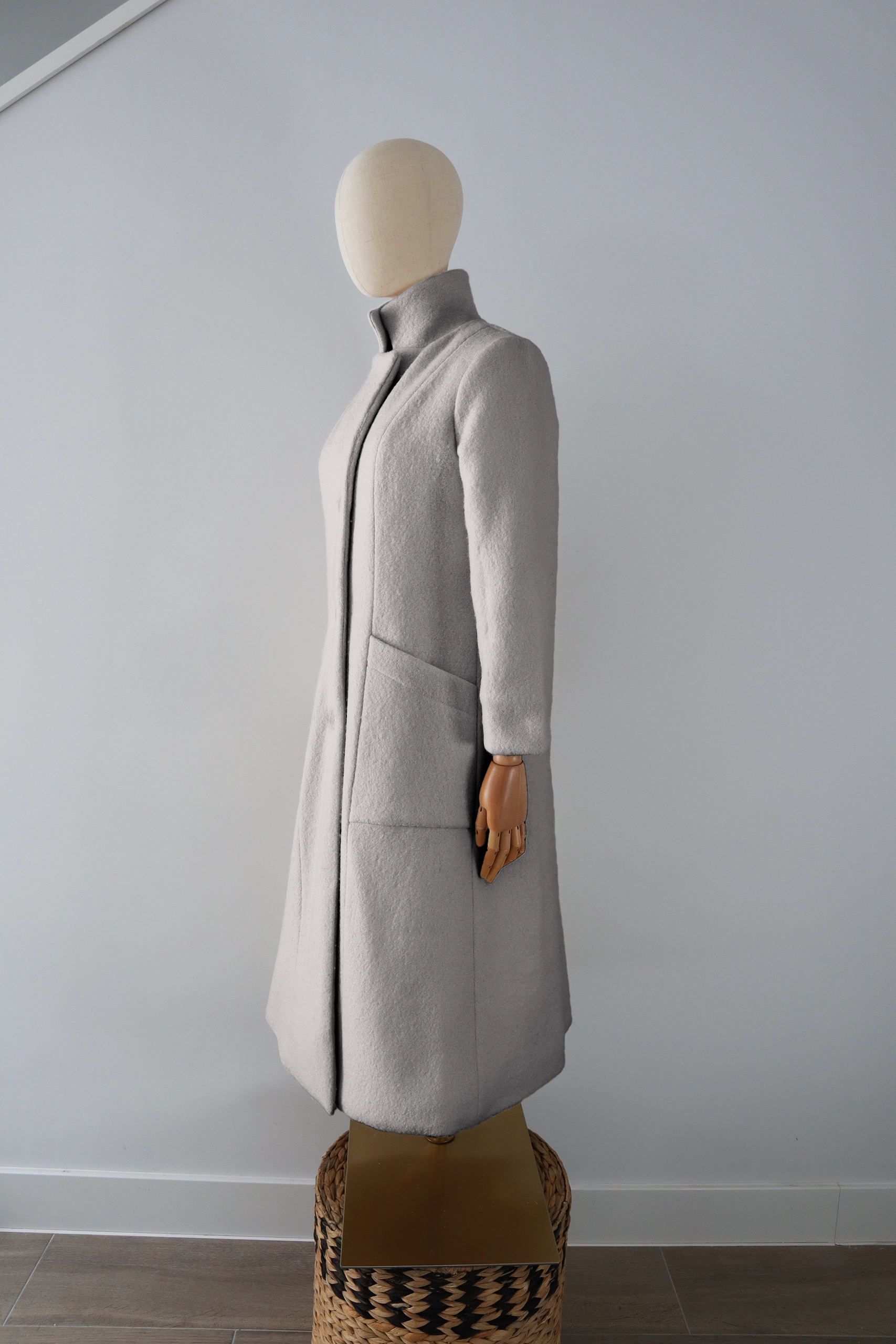 Abrigo Perla Lana Calefactable Mevak Costado