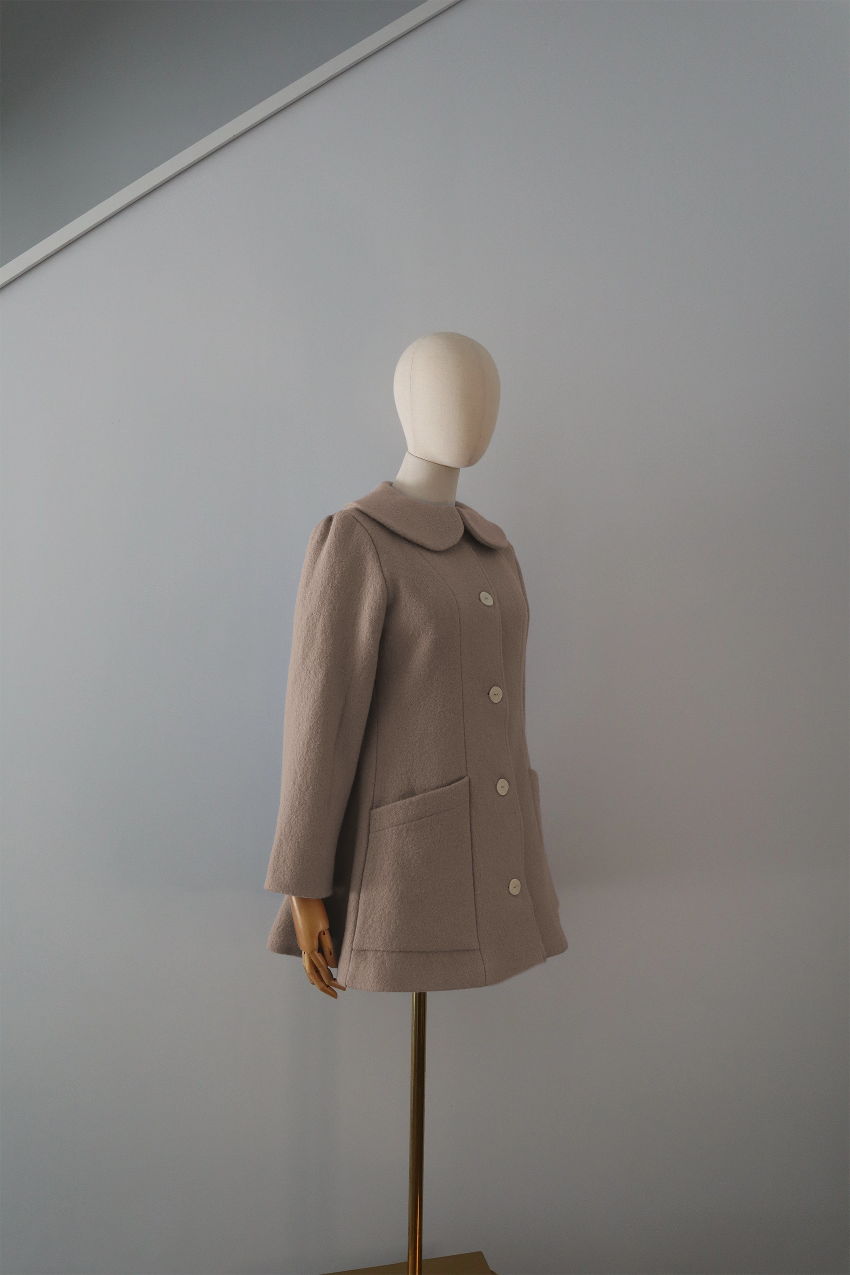 Abrigo Beige Lana Calefactable Tiam Costado
