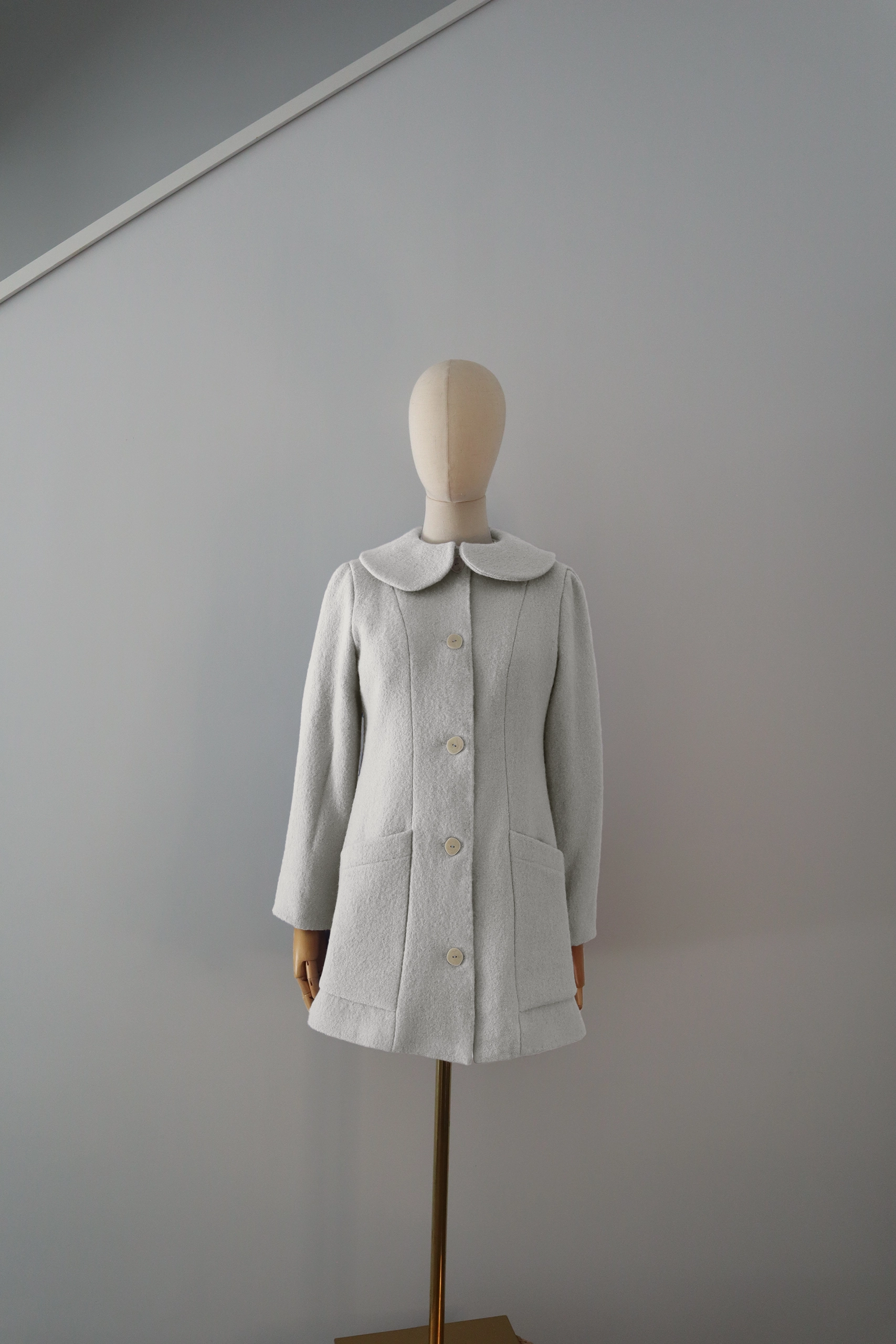 Abrigo Blanco Roto Lana Calefactable Tiam