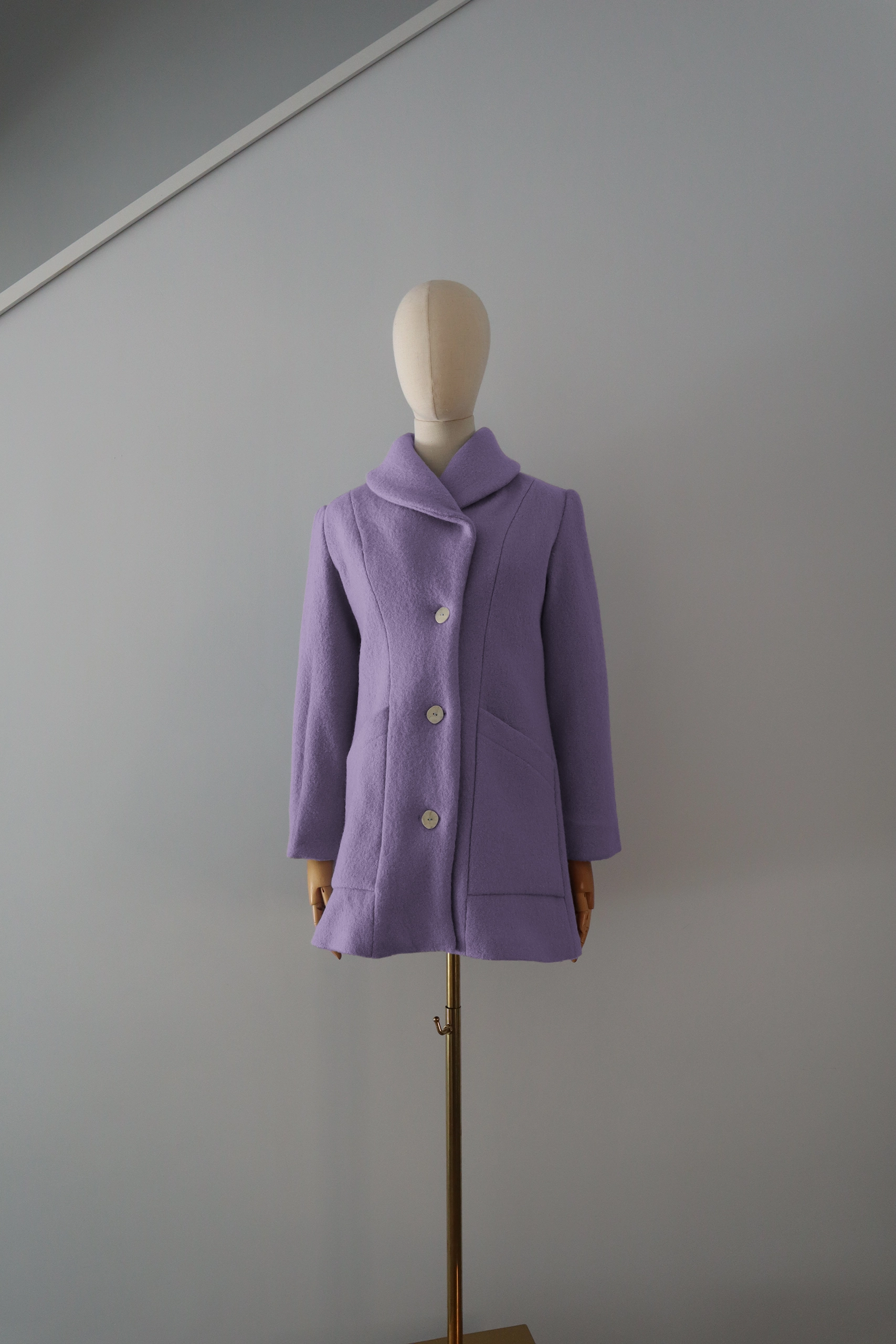 Abrigo Lila Lana Calefactable Kalon Cerrado