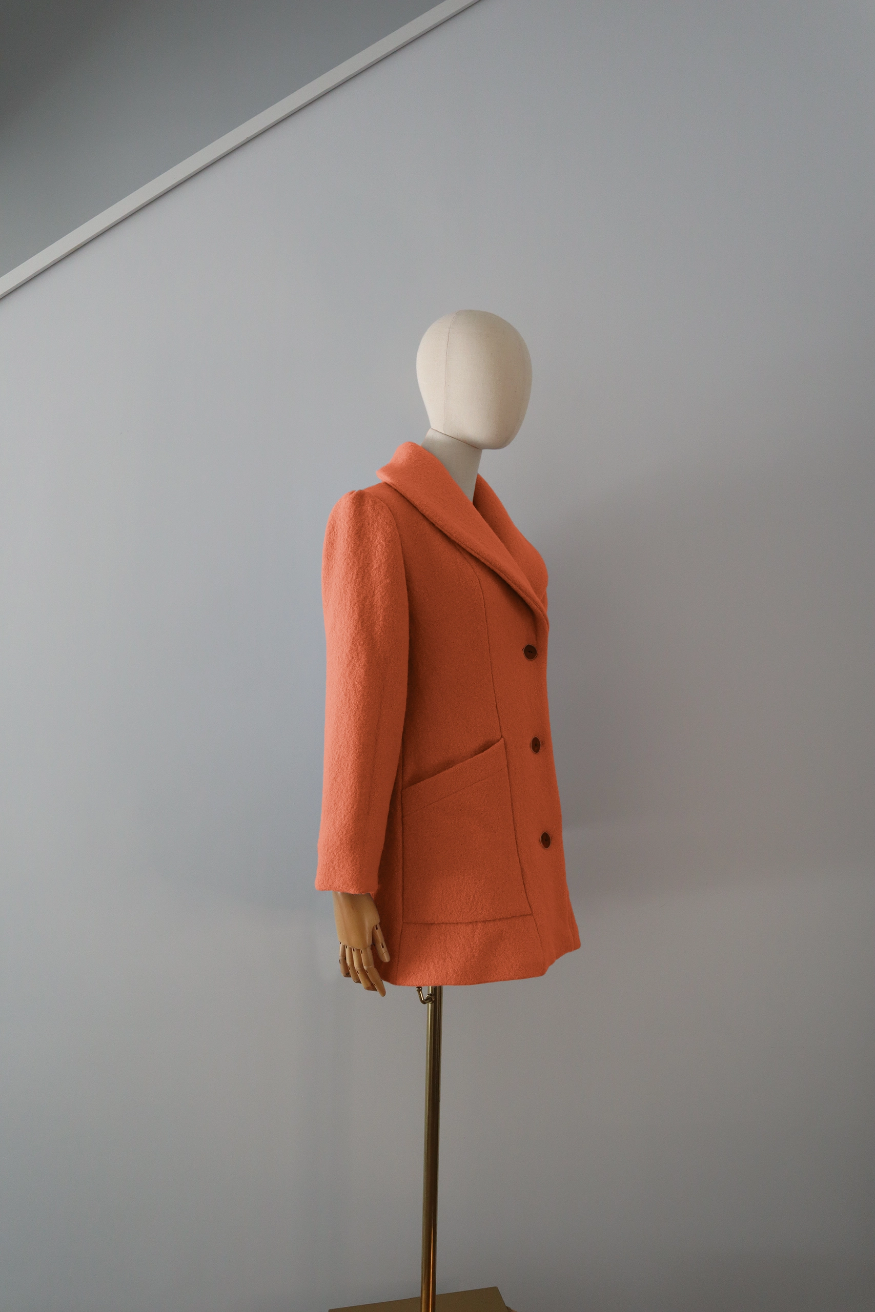 Abrigo Naranja Lana Calefactable Kalon Costado