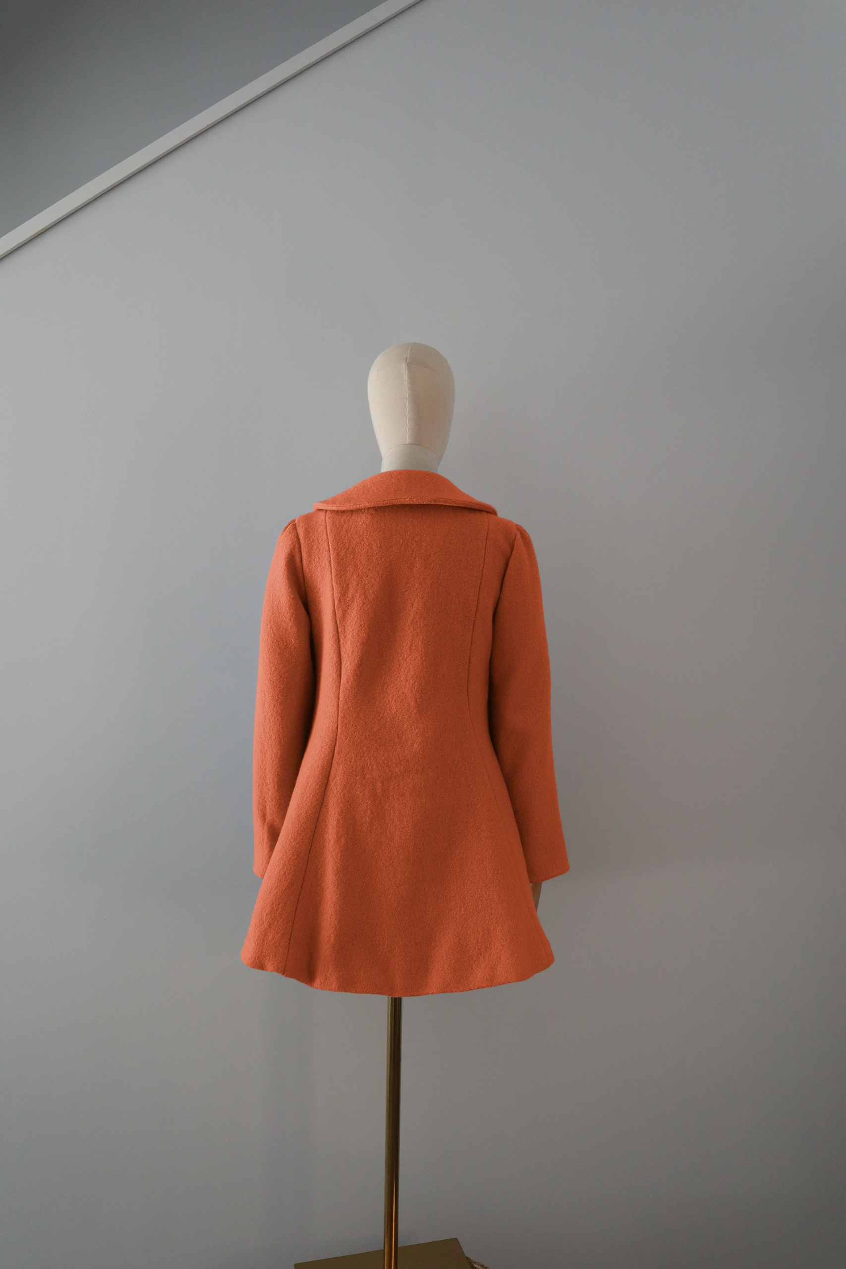 Abrigo Naranja Lana Calefactable Tiam Espalda