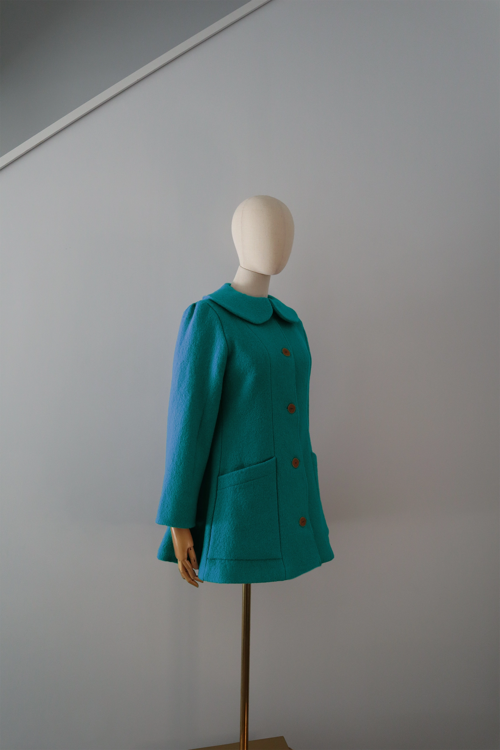 Abrigo Turquesa Lana Calefactable Tiam Costado