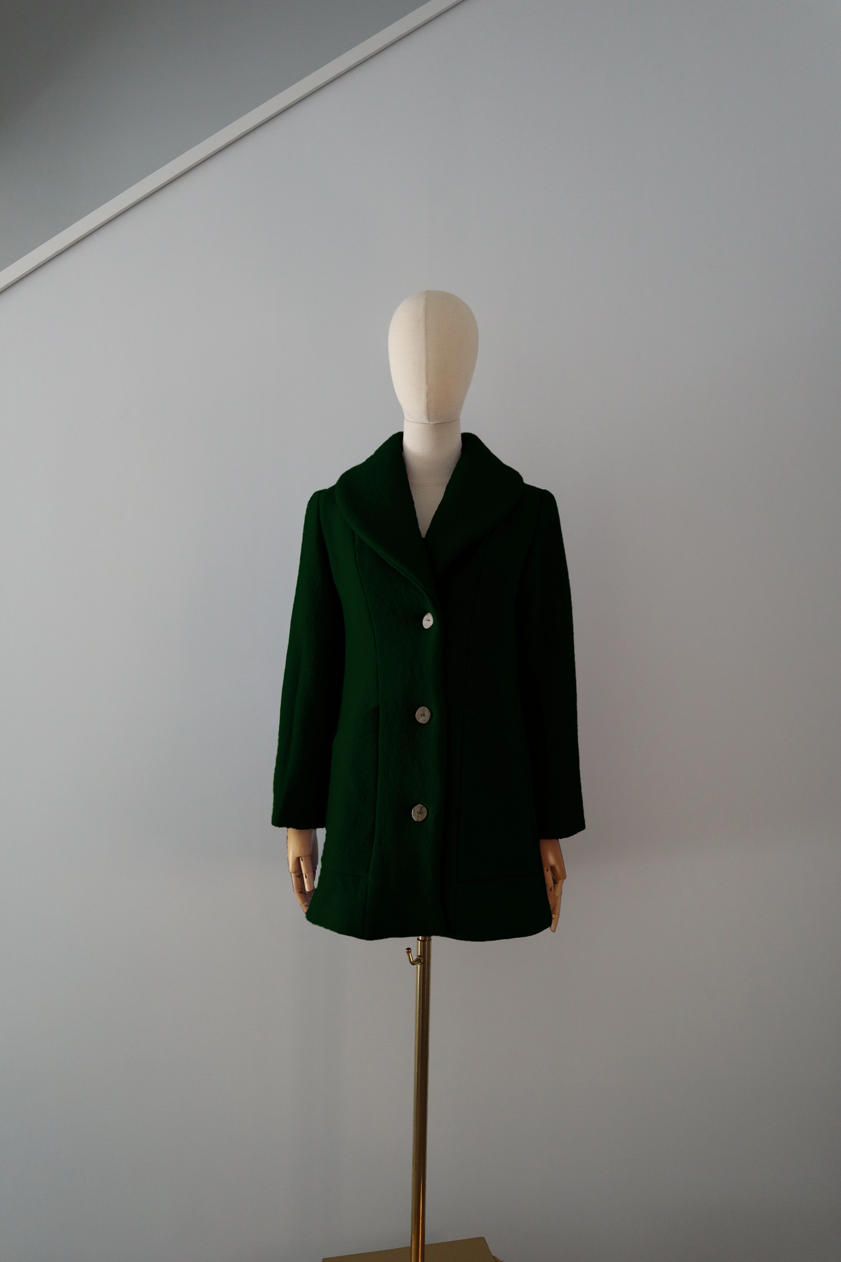 Abrigo Verde Botella Lana Calefactable Kalon Abierto