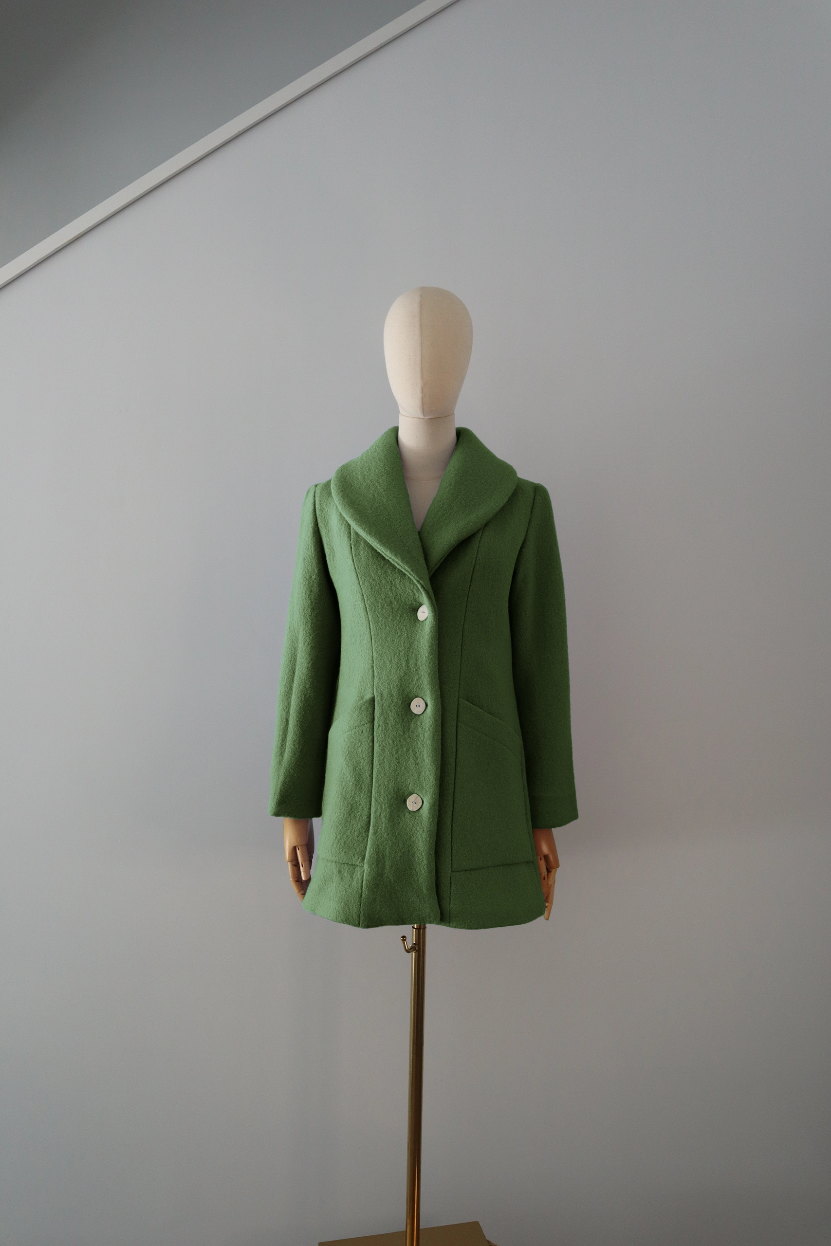 Abrigo Verde Lana Calefactable Kalon Abierto