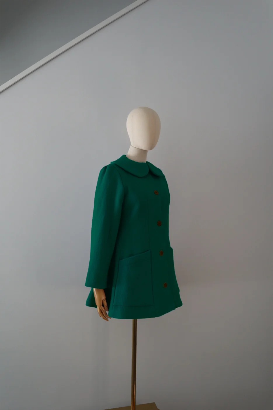 Abrigo Verde Oscuro Lana Calefactable Tiam Costado
