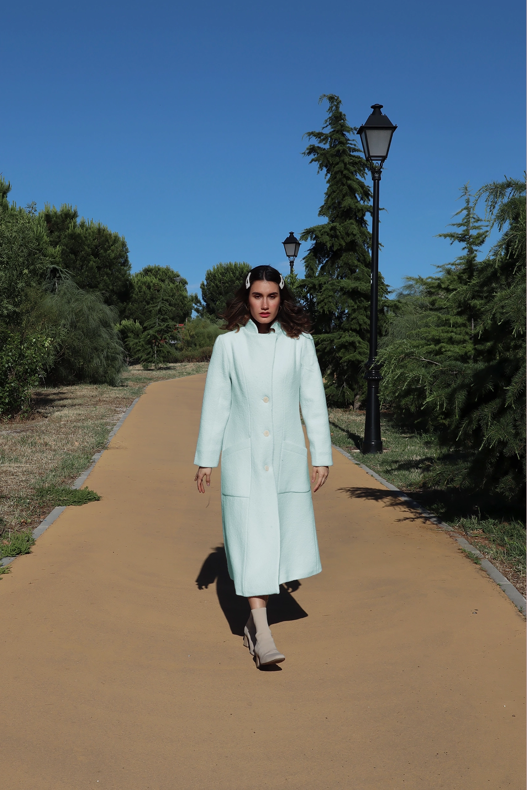 foto-abrigo-sisu-verde-agua-delantero-cerrado foto abrigo sisu verde agua delantero cerrado